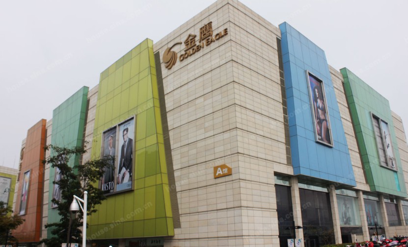 龙感湖金鹰奥莱城